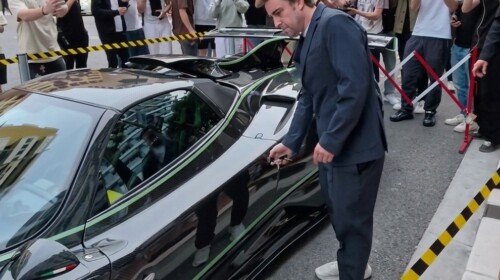 Fernando Alonso spotted in his recently acquired Pagani Zonda Diamante Verde
