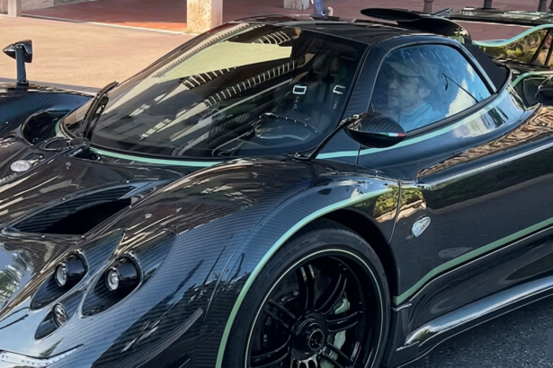 Fernando Alonso's Pagani Zonda Roadster Diamante Verde