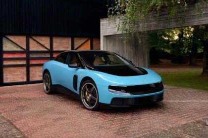 Ferrari-Luce-EV
