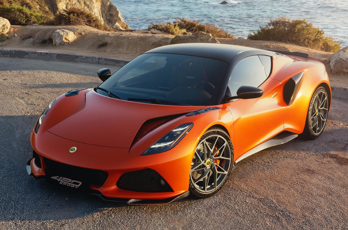 Lotus Emira 420