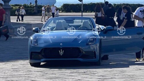 Maserati GranCabrio spy shot