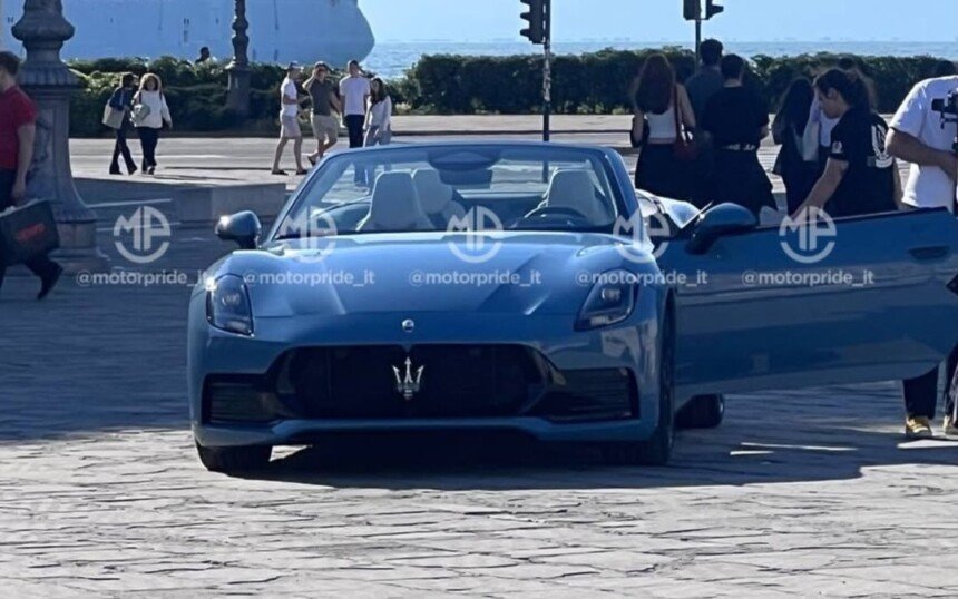 Maserati GranCabrio spy shot