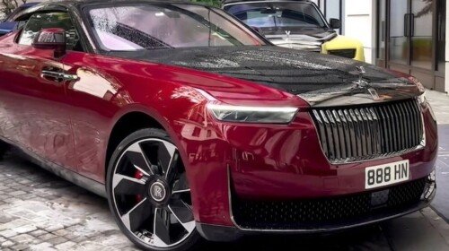 Rolls-Royce La Rose Noire Droptail