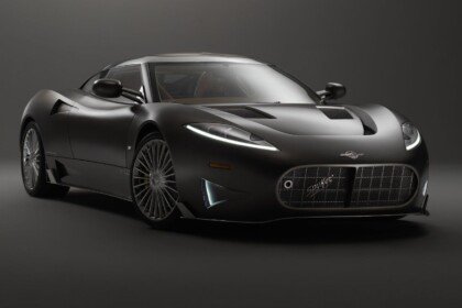 Spyker C8 Prelator-1