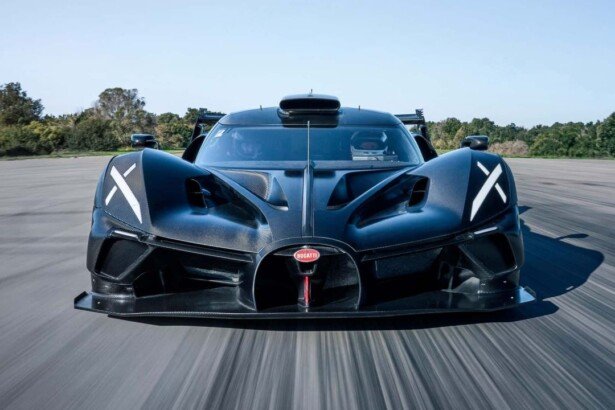 bugatti-bolide-track-testing