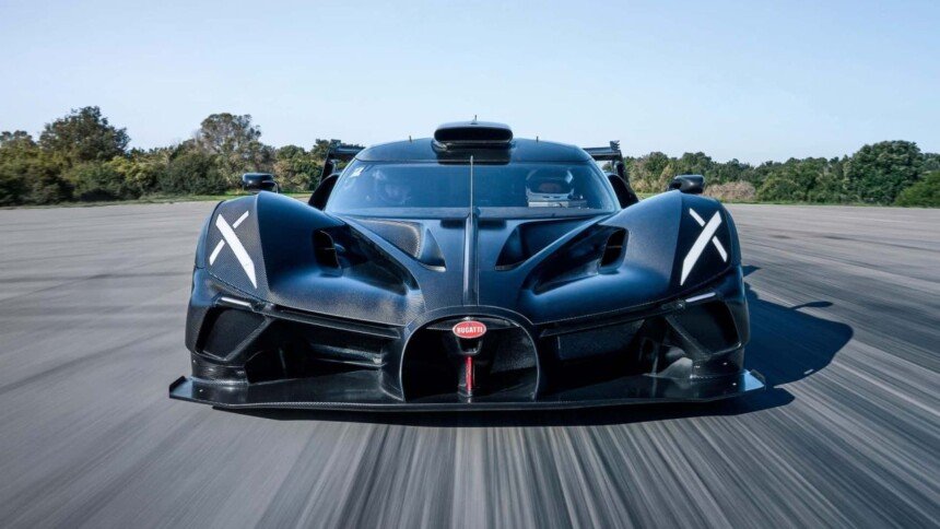 bugatti-bolide-track-testing