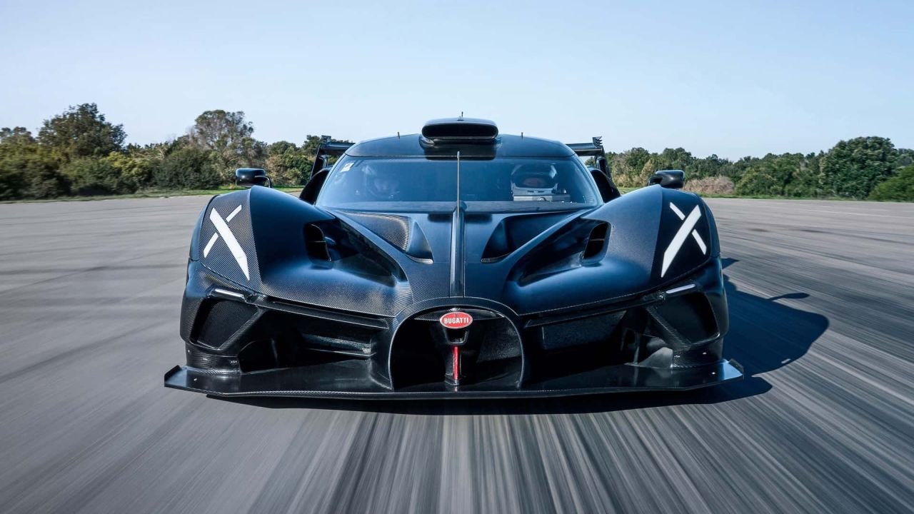 bugatti-bolide-track-testing