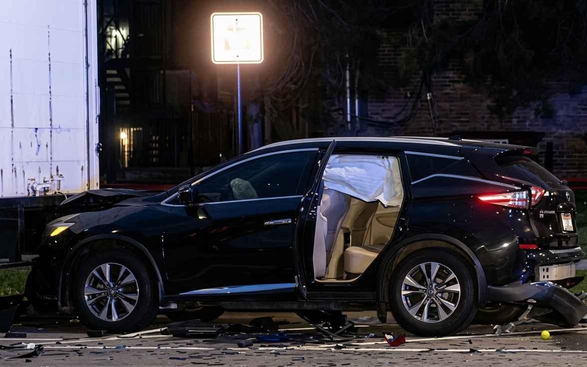 nissan suv crash