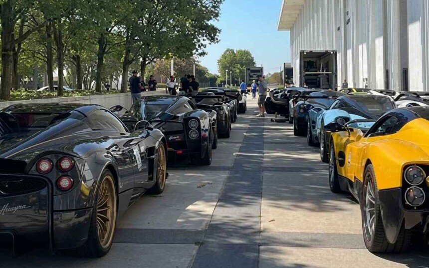 pagani supercars-$200 million-usa-1