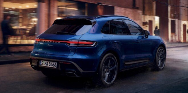 porsche macan rear quarter