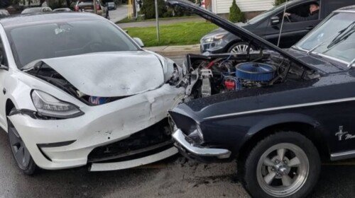 tesla and ford mustang crash