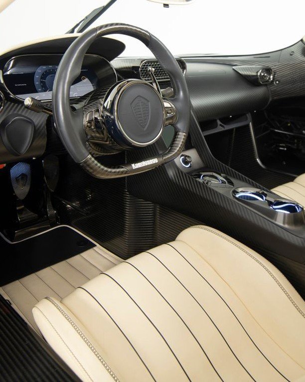 2021 Koenigsegg Regera (2)