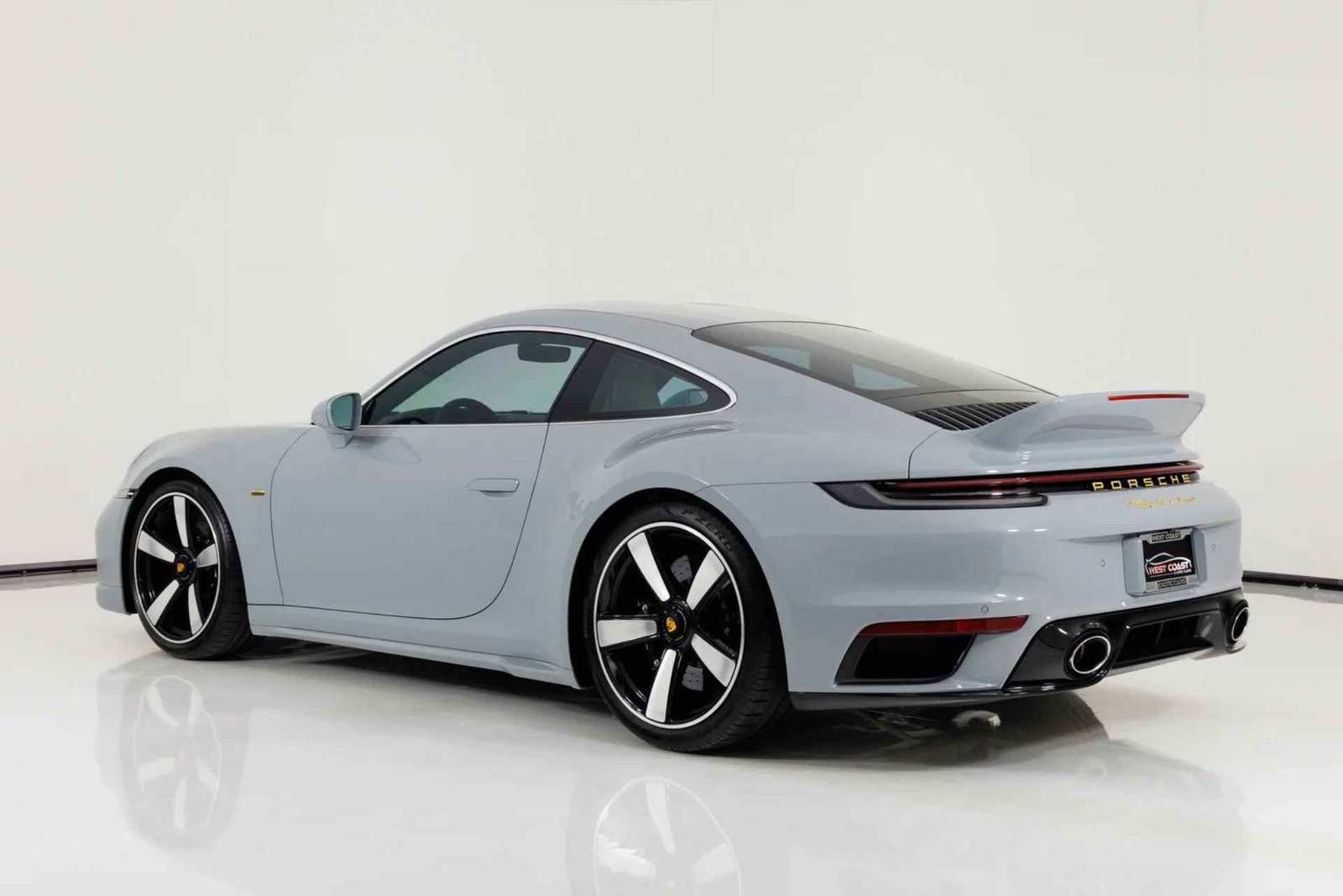 2023 Porsche 911 Sport Classic (1)