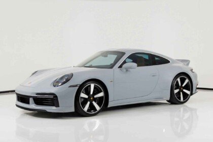 2023 Porsche 911 Sport Classic (2)