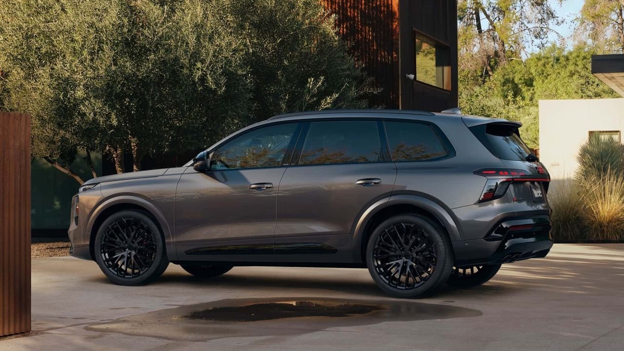 2027-audi-sq7 (1)