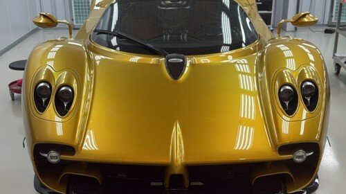 Pagani Utopia Madonna-Gold Moon Dust paint