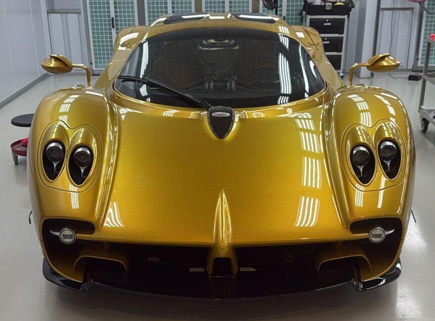 Pagani Utopia Madonna-Gold Moon Dust paint