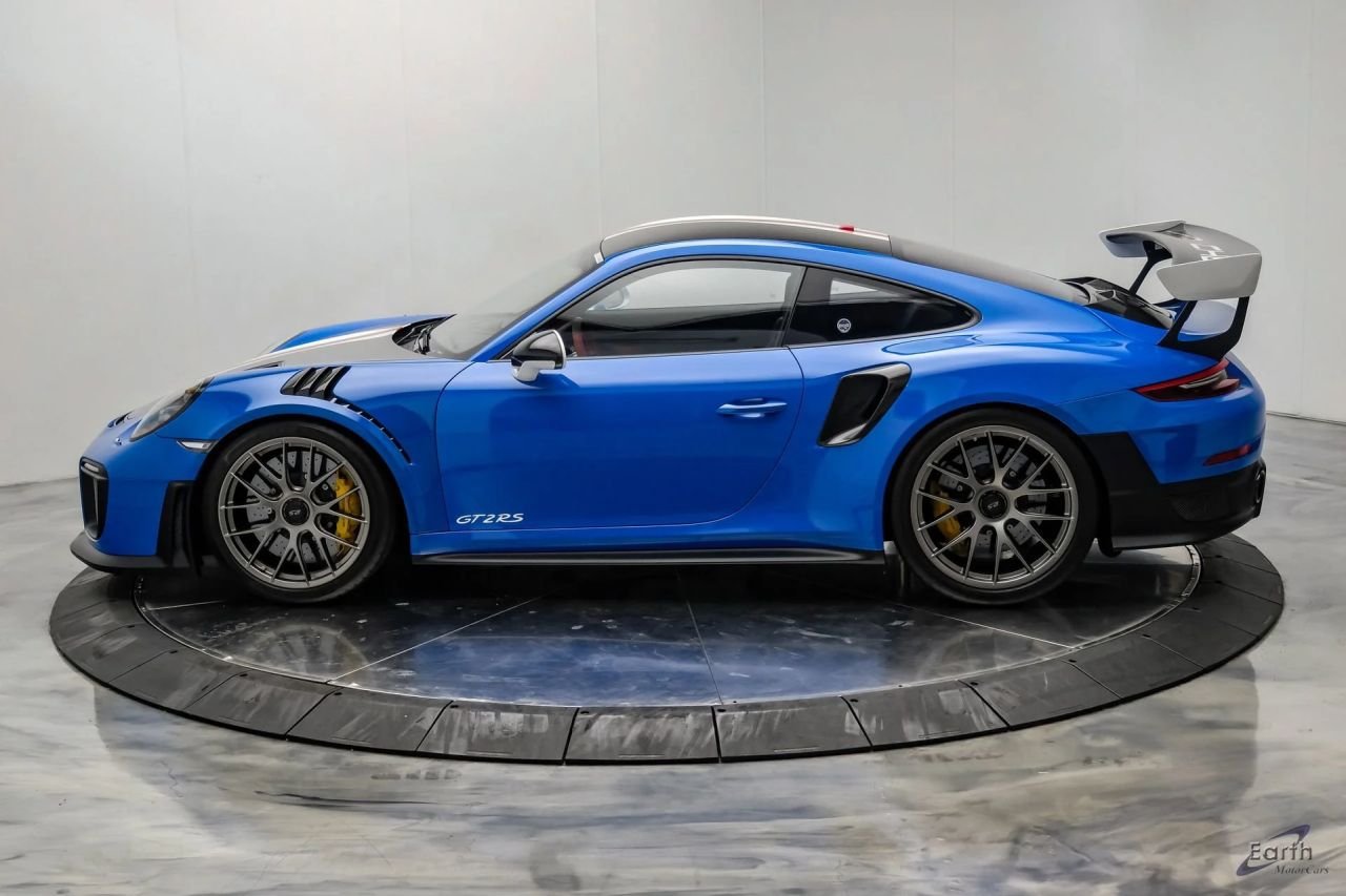 Voodoo Blue Porsche 911 GT2 RS-for-sale-4
