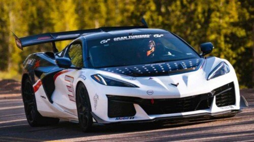chevrolet Corvette-ZR1X-Pikes-Peak
