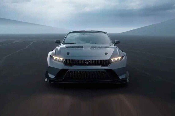 ford mustang front view