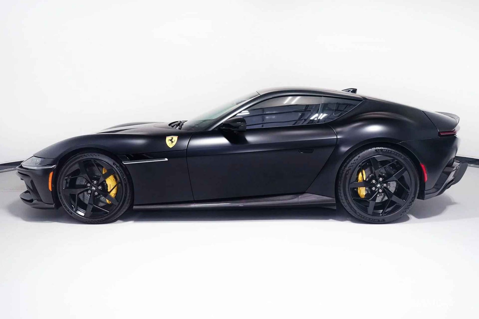 2025 Ferrari 12Cilindri for sale (3)