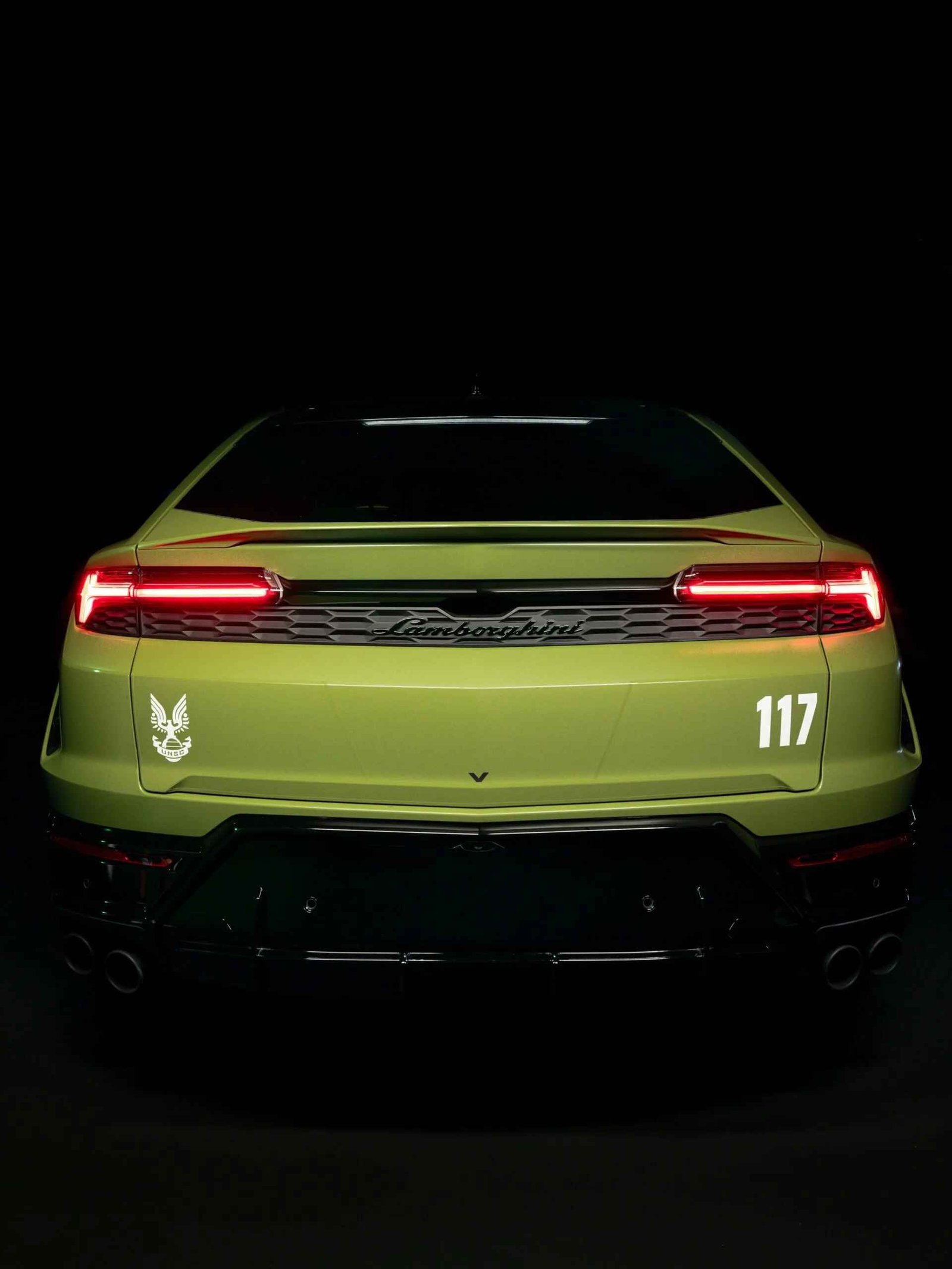Lamborghini Urus SE Master Chief 117 Edition (2)