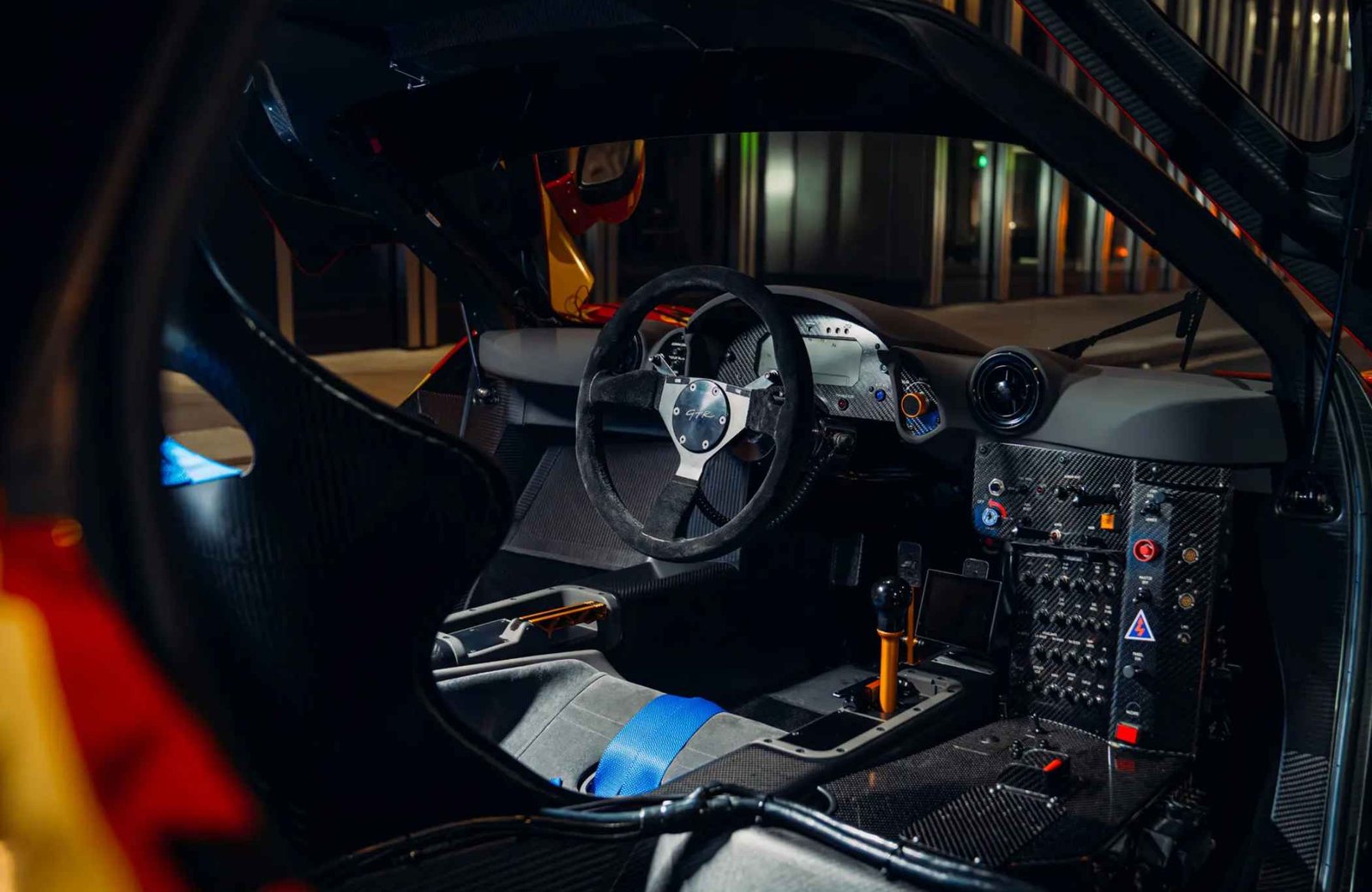 McLaren F1 GTR auction (1)