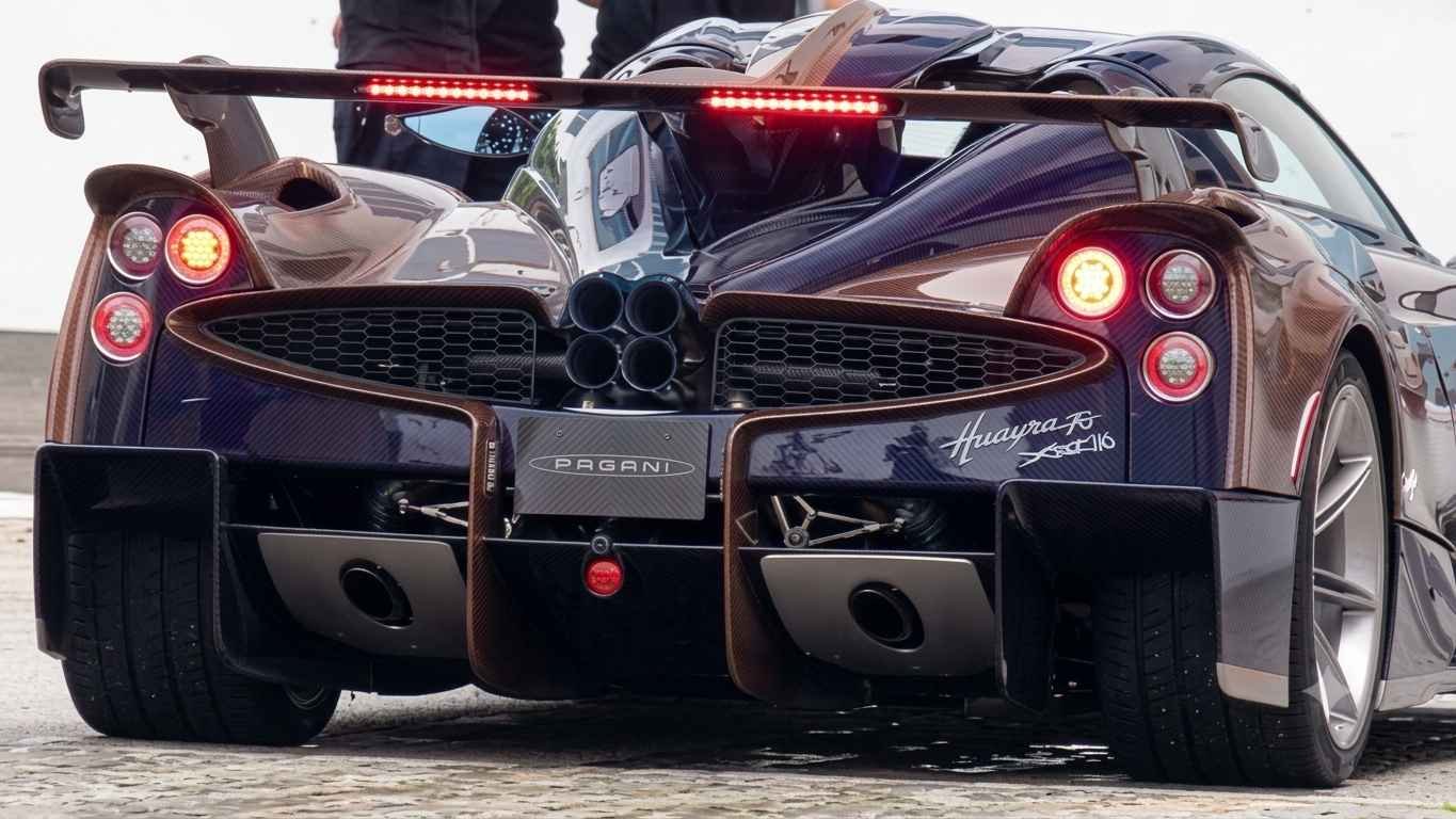Pagani Huayra 70 Derecho (1)