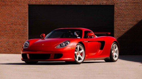 Porsche-Carrera-GT-in-Ferrari-Red-for sale (2)