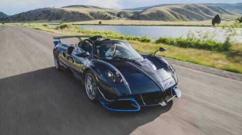 manual Pagani Huayra Roadster auction (3)