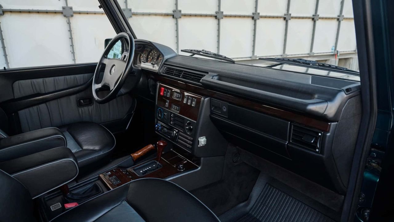 mercedes-ge500-v8-amg