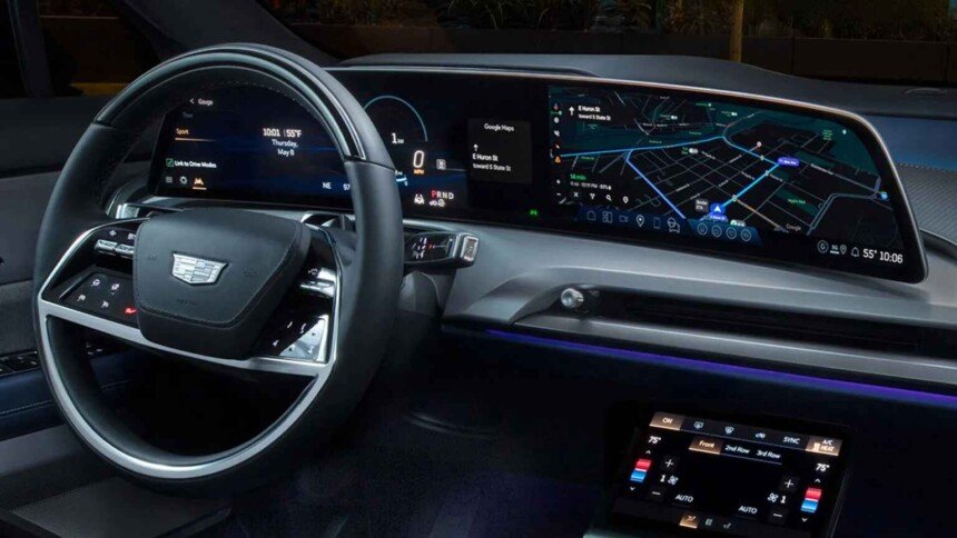 2026-Cadillac-Vistiq-interior