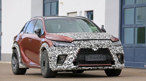 2026 Lexus RX spy shot (2)