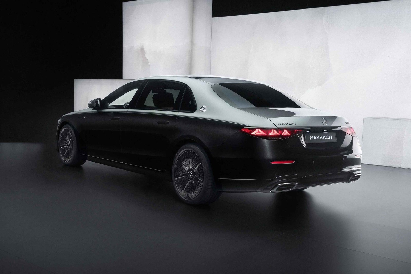 2027 Mercedes-Maybach S-Class (1)