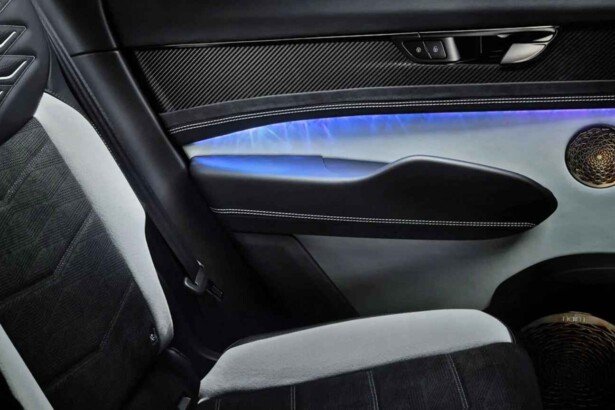 Bentley-Torcal-interior teaser