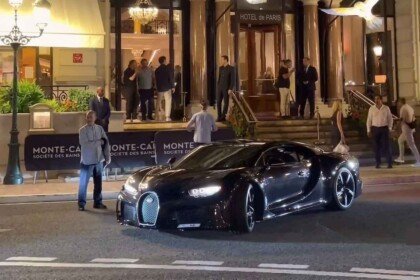 Bugatti Chiron Super Sport-Hotel de Paris-new