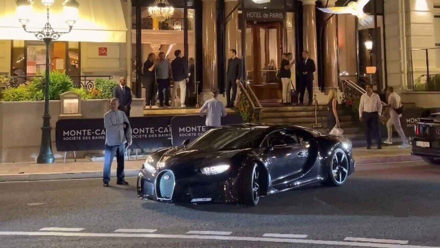 Bugatti Chiron Super Sport-Hotel de Paris-new