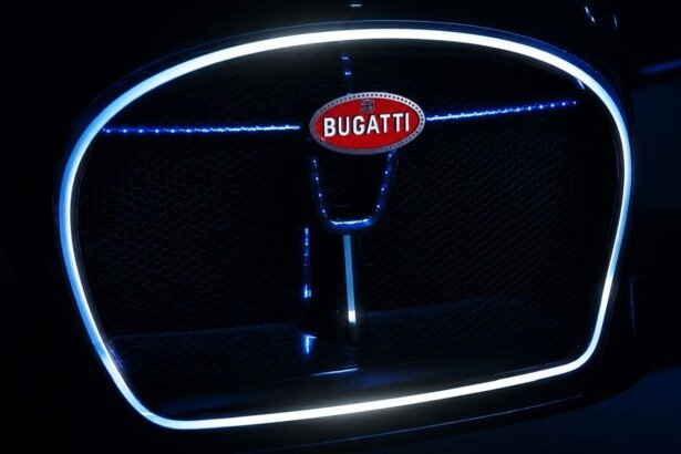 Bugatti Solitaire teaser-4