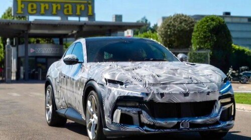 Ferrari Purosangue facelift spy image-1