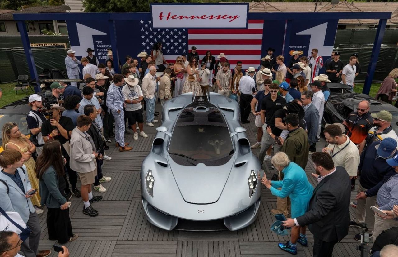 Hennessey Blackbird sold out
