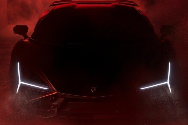 Lamborghini Revuelto SV teaser