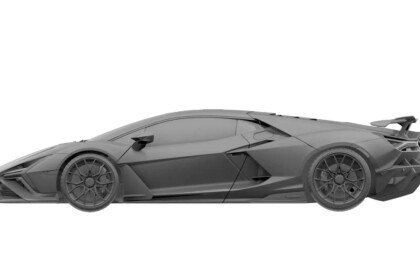 Lamborghini Revuelto SV patent images-3