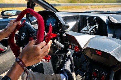 Lamborghini Sesto Elemento interior-1