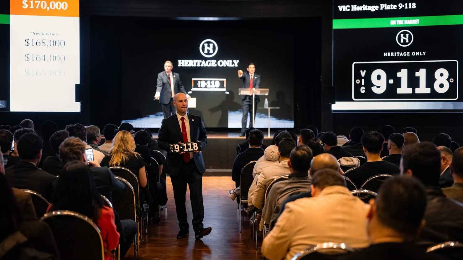 Melbourne number plate auction (1)