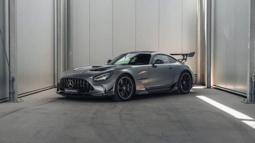 Mercedes-AMG GT Black Series for sale (1)