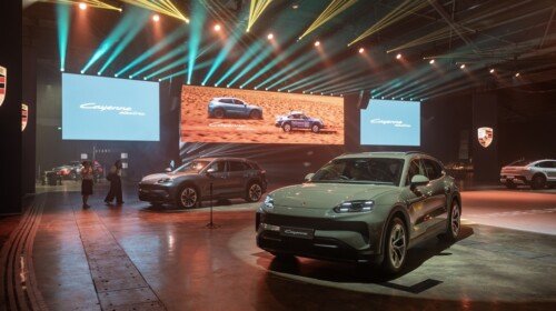 Porsche Cayenne electric singapore (4)