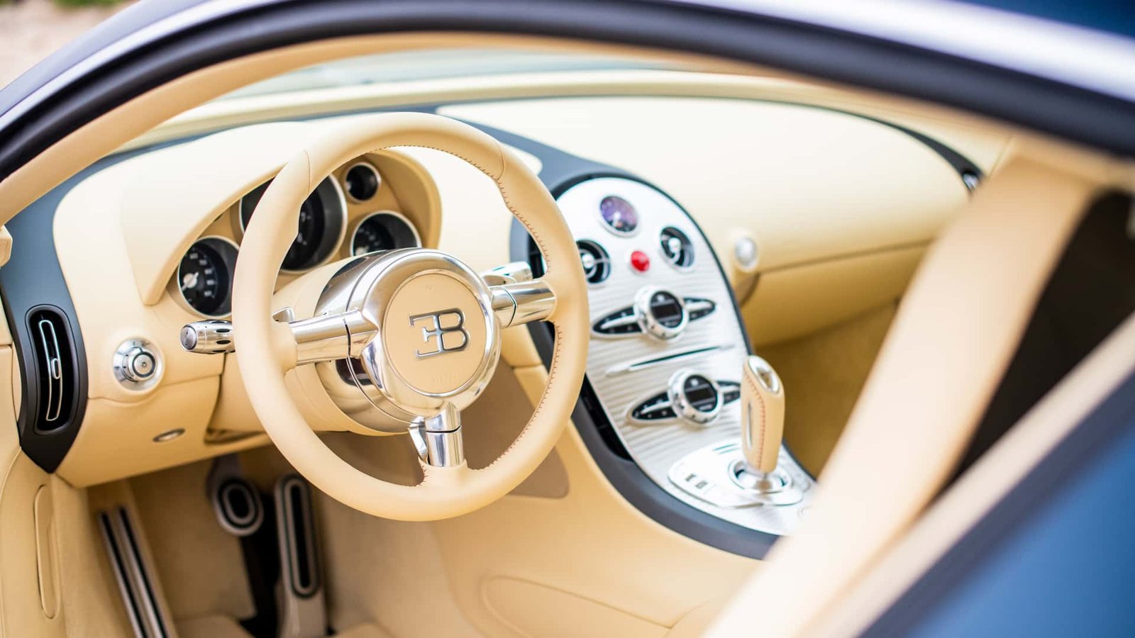bugatti veyron-Bugatti La Maison Pur Sang (3)