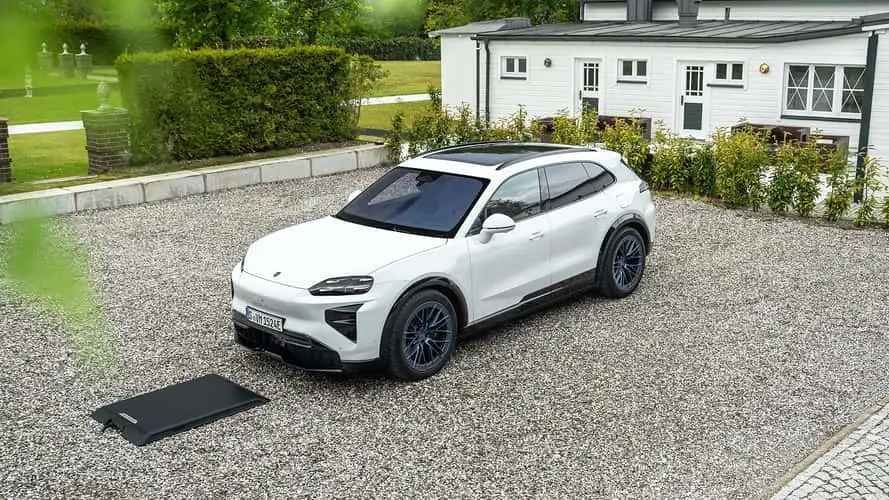 2027 Porsche Cayenne Electric