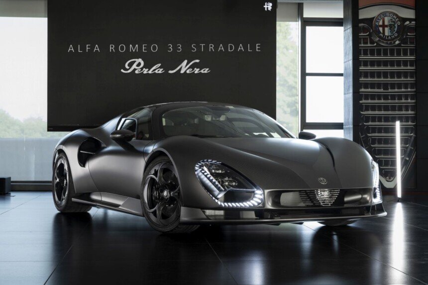 Alfa Romeo 33 Stradale Perla Nera-2