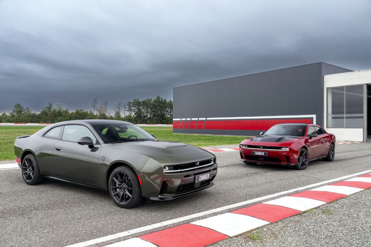 Dodge Charger Sixpack-2